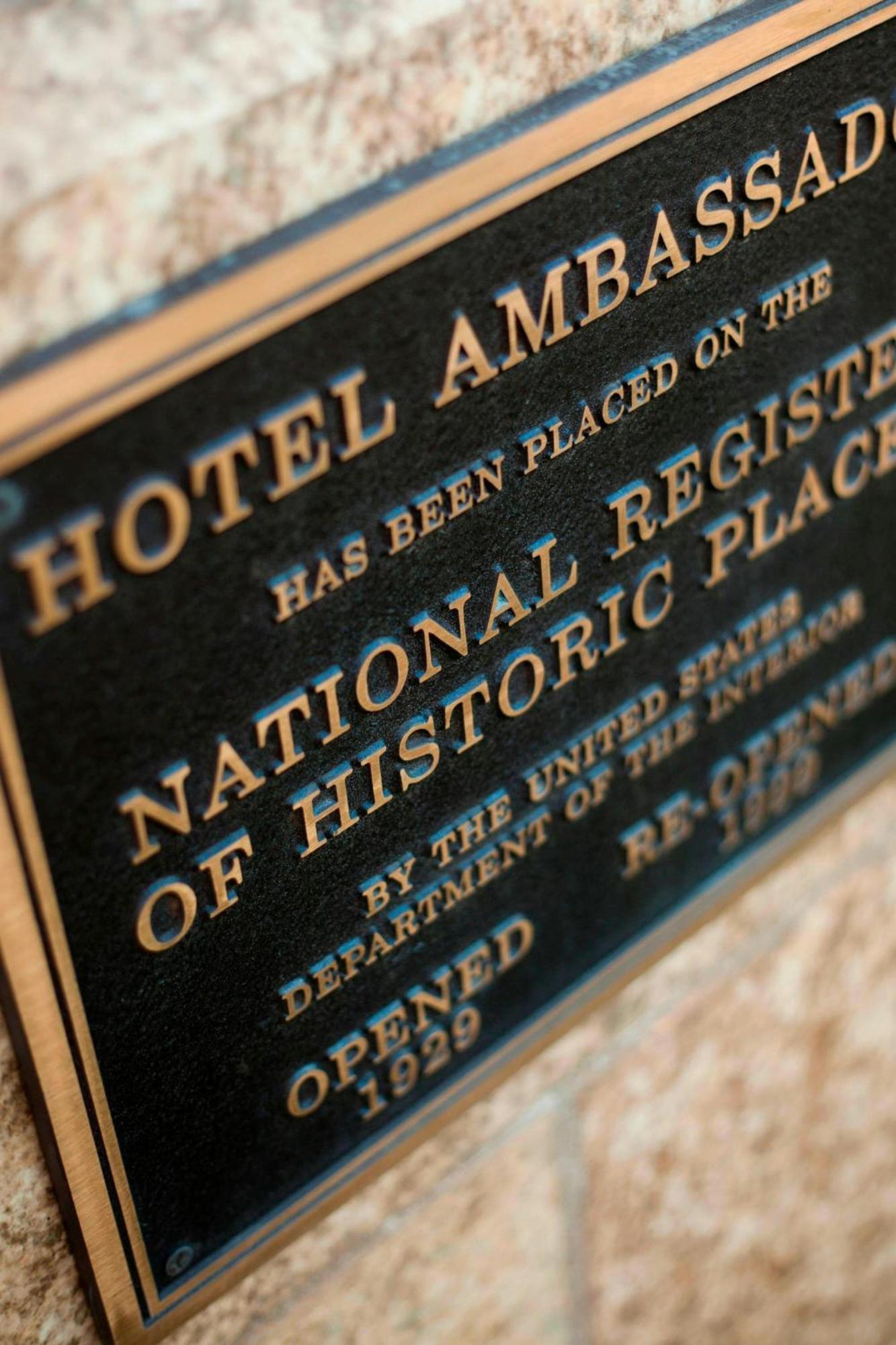 Ambassador Hotel Tulsa, Autograph Collection Εξωτερικό φωτογραφία